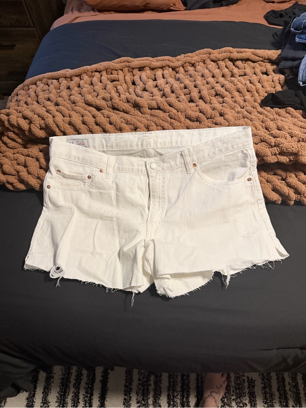 GAP White Distressed Denim Cutoff Shorts